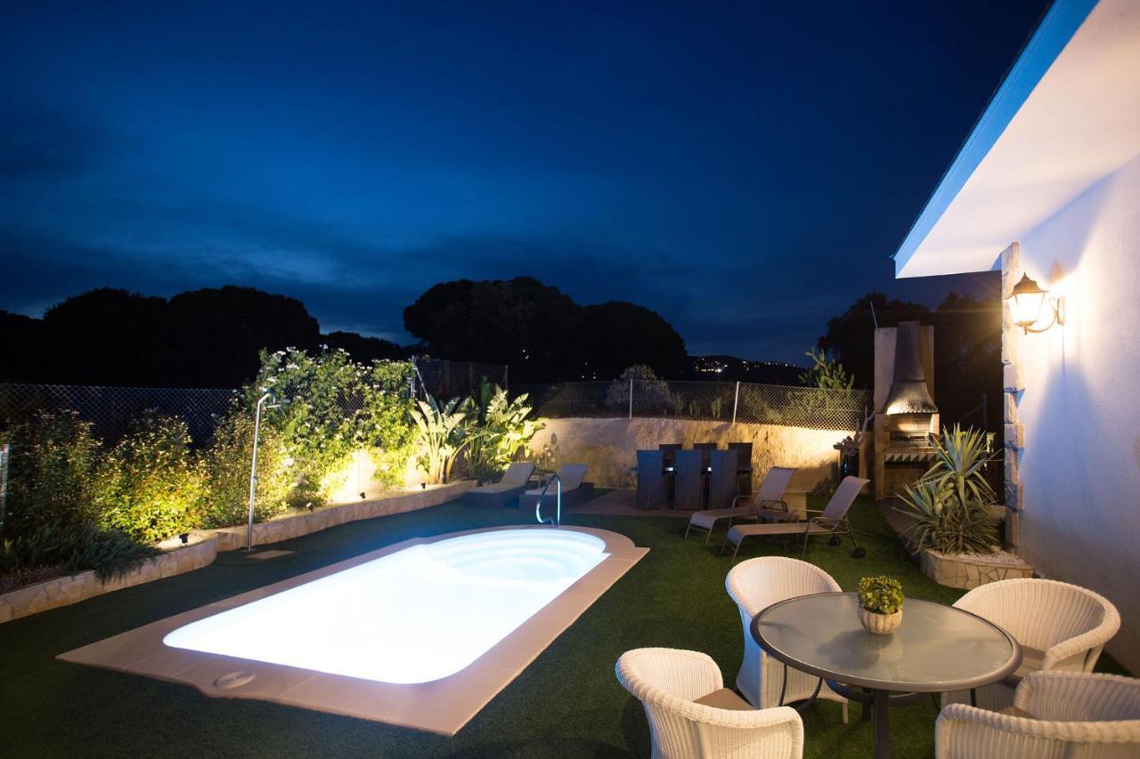 Homestay Villa Estrella - Costa Brava Калелья Екстер'єр фото