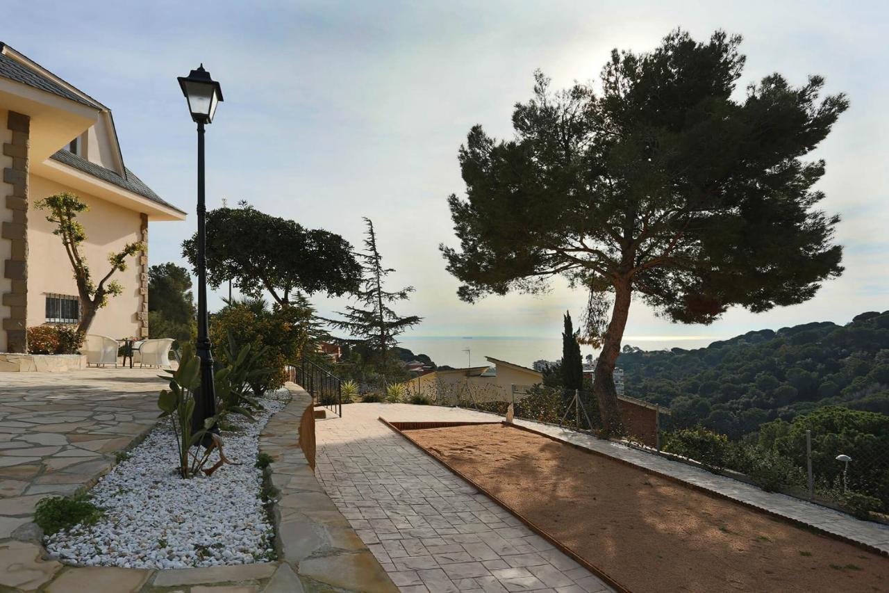 Homestay Villa Estrella - Costa Brava Калелья Екстер'єр фото