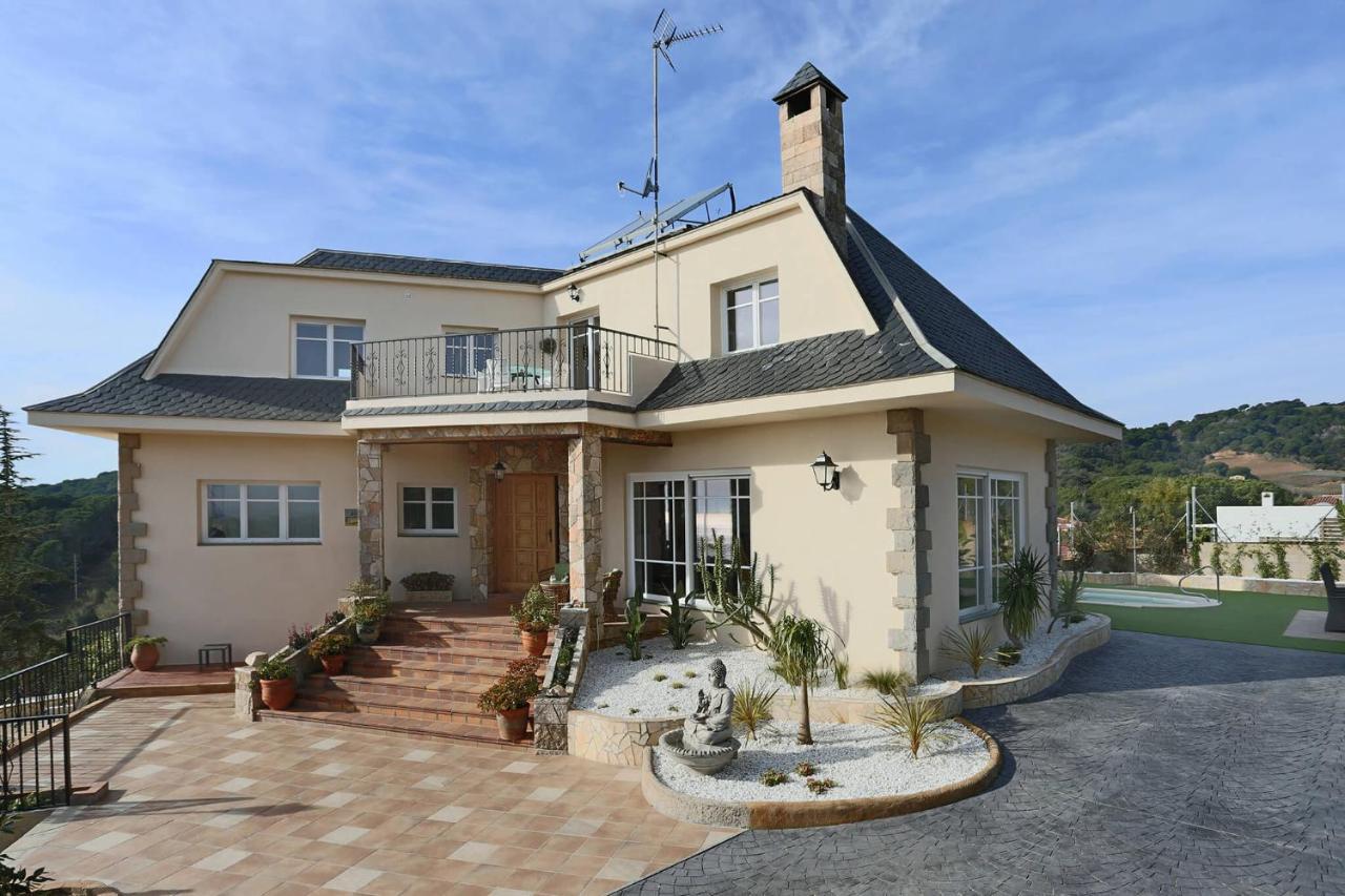 Homestay Villa Estrella - Costa Brava Калелья Екстер'єр фото